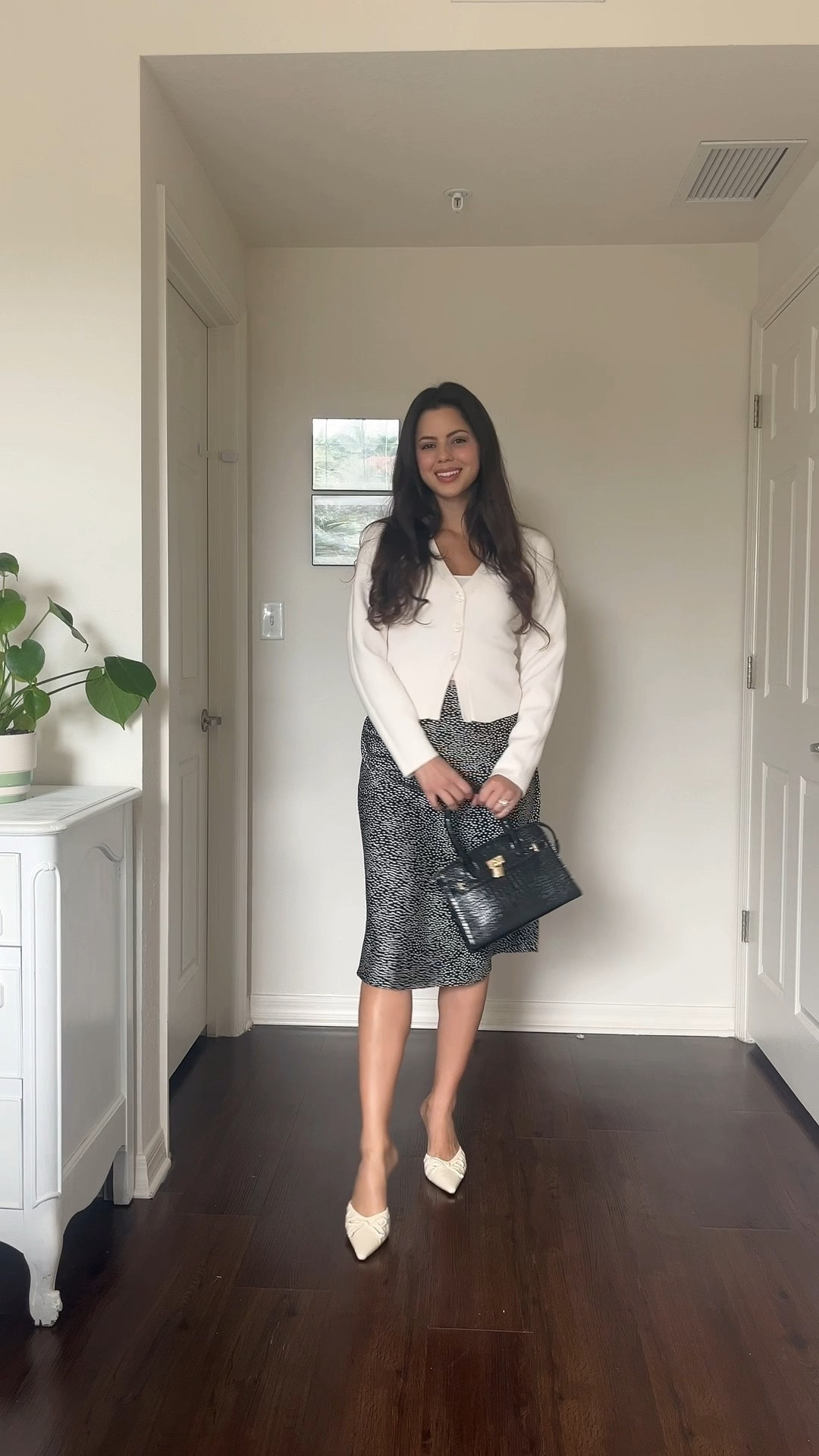 Thanksgiving outfit ideas for warmer climates. For colder climates, swap the heels for boots and add a coat or jacket🤎🍂🦃

#LTKStyleTip #LTKSeasonal #LTKHoliday