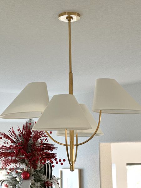 Shop my new lighting from @circalighting with Kate Spade here! Kinsley Large One-Tier Chandelier - Soft Brass #katespade #experiencevisualcomfort #circalighting

#LTKGiftGuide #LTKHoliday #LTKhome
