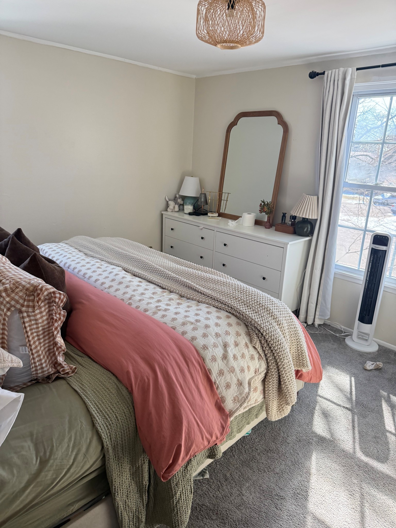 Moved this gorg @Target mirror upstairs and it made all the difference! 



#LTKspringtrends 

#LTKSeasonal #LTKHome