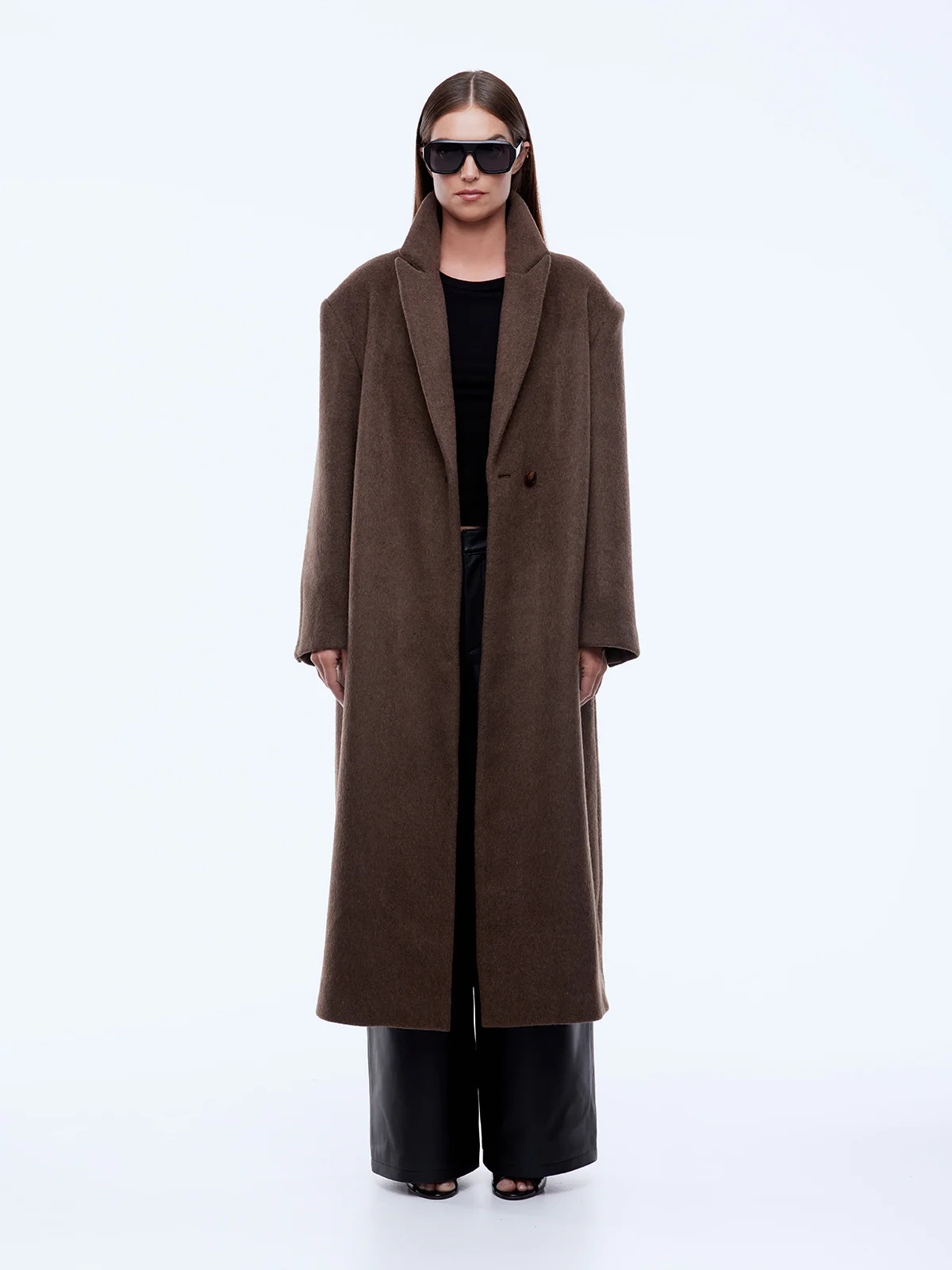 SCARLET COAT | Ena Pelly