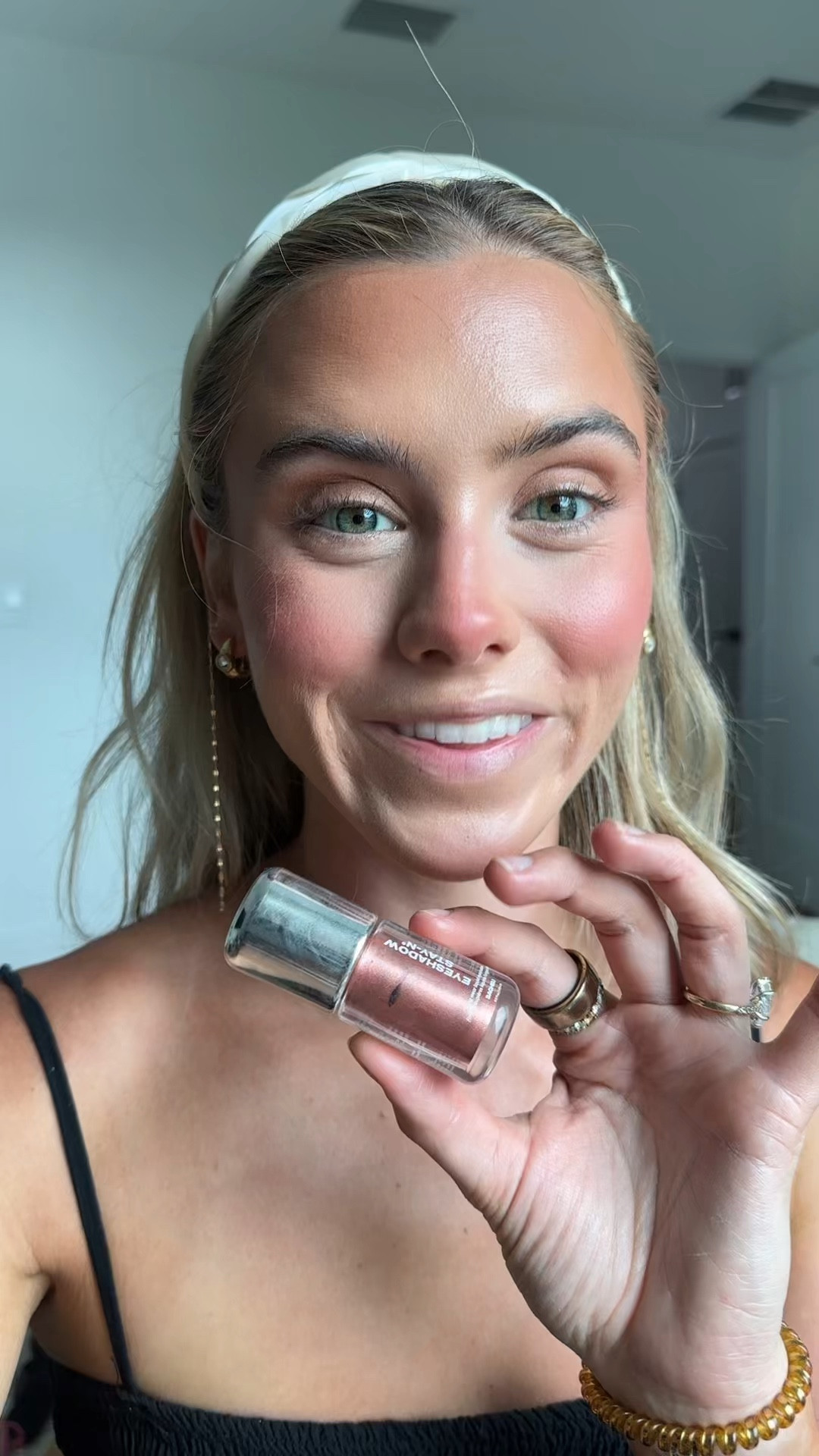 Sacheu Liquid Eyeshadow STAY-N Longwear Eye Makeup — Buildable Highly Pigmented & Blendable Eye Shadow Cream in Matte & Shimmer Finishes, Shu-ggah @SACHEU Beauty      @ulta    @Target

#LTKgrwm #LTKselfcare #LTKBeauty
