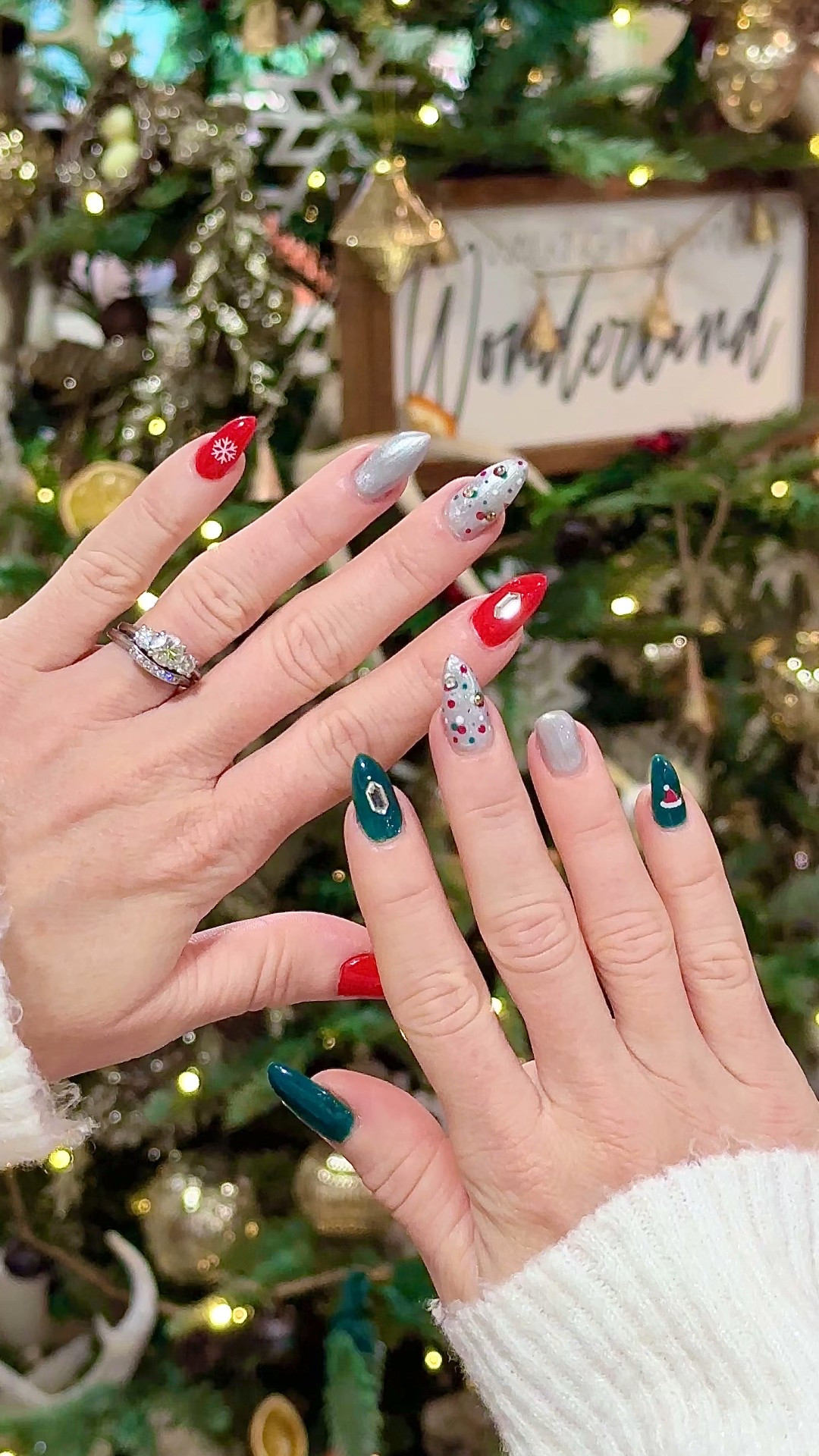 Final set of Christmas nails 

#LTKSeasonal #LTKHoliday #LTKBeauty