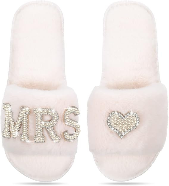 Jeyiour Bride Slippers White Wedding Shoes for Women Fuzzy Bridal Slippers for Bridal Shower, Bac... | Amazon (US)