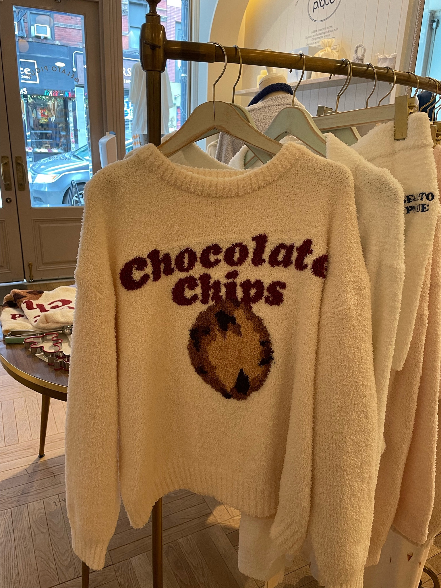 the best 🍪 sweater ever 