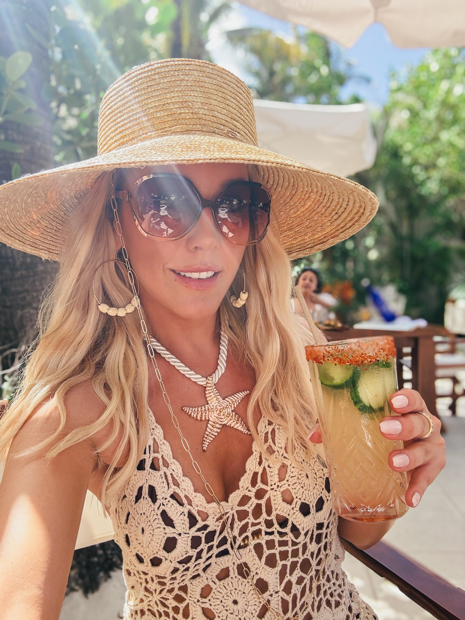 Poolside ootd

#LTKSeasonal #LTKSwim #LTKTravel