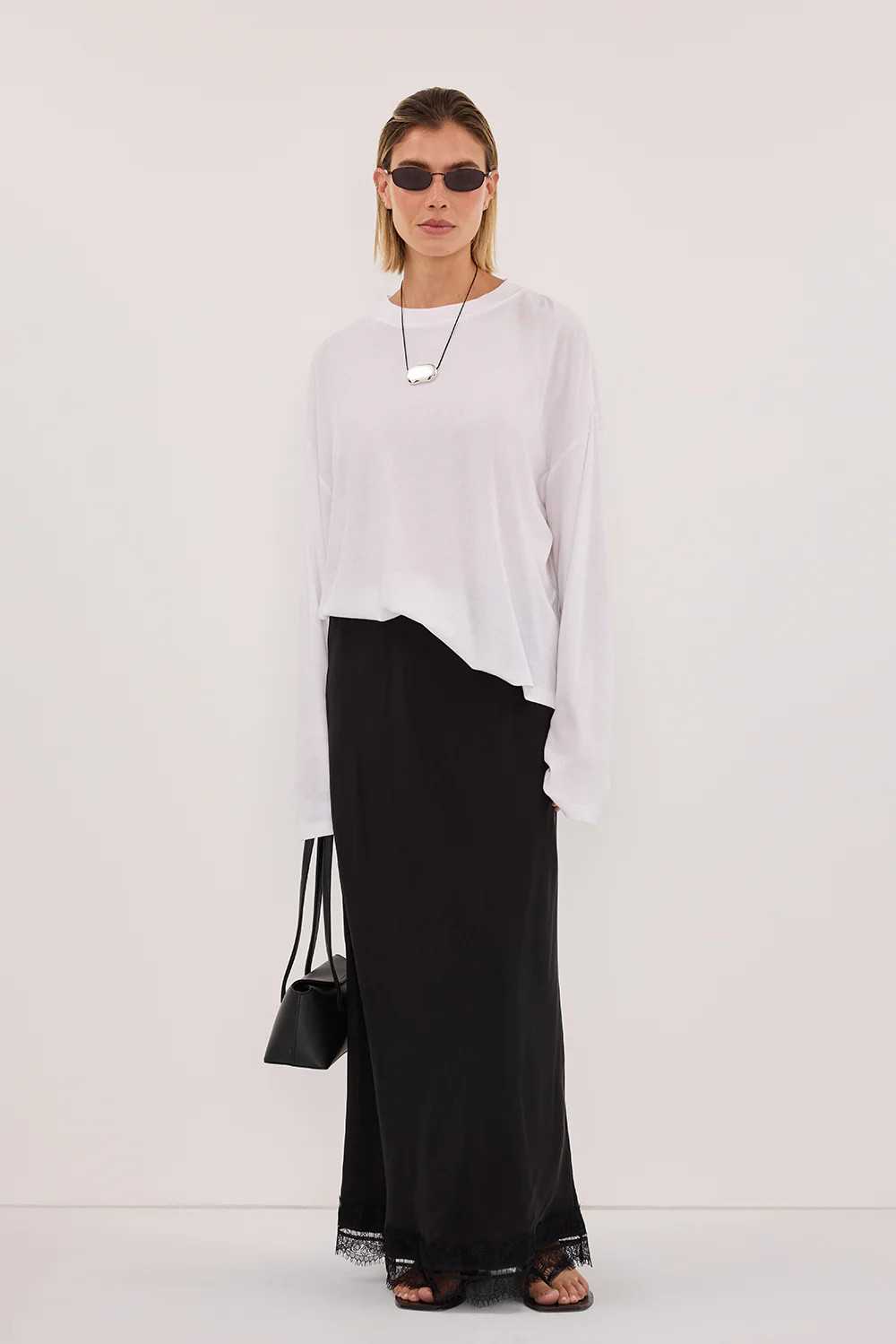 SLOANE WHITE SLEEVED CREW NECK KNIT | DISSH