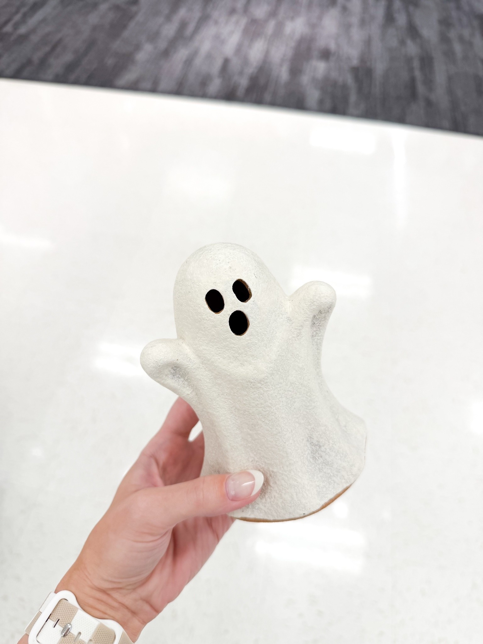 How cute is this little ghost sculpture from Target! So cute and perfect in any corner of your home this Halloween season!

#LTKmomlife #LTKootd #LTKSeasonal