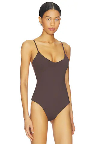 Email Address
            
                
                enter a valid email address | Revolve Clothing (Global)