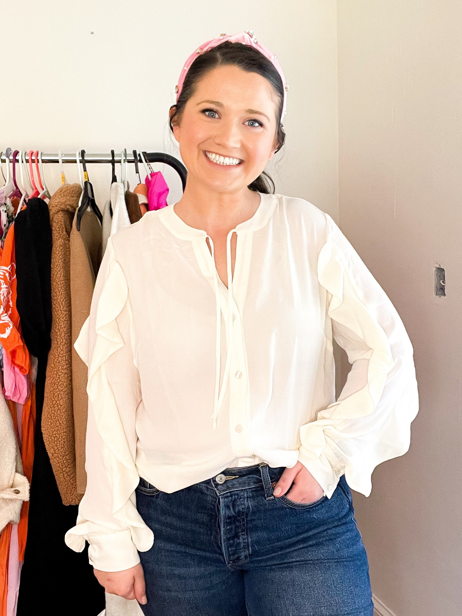Ruffle blouse. Walmart. Work wear. Work outfit. Spring outfit 