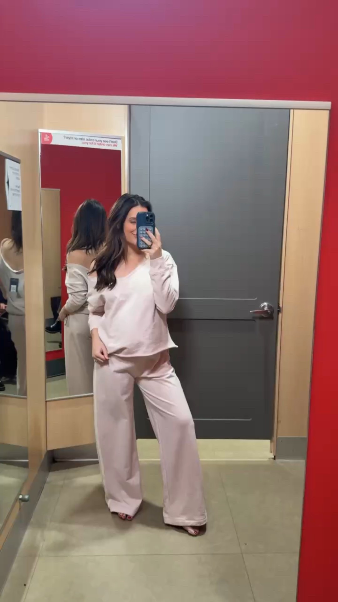 Valentine’s Day date night in! Love this pink lounge set! 

#LTKFindsUnder50 #LTKootd #LTKActive