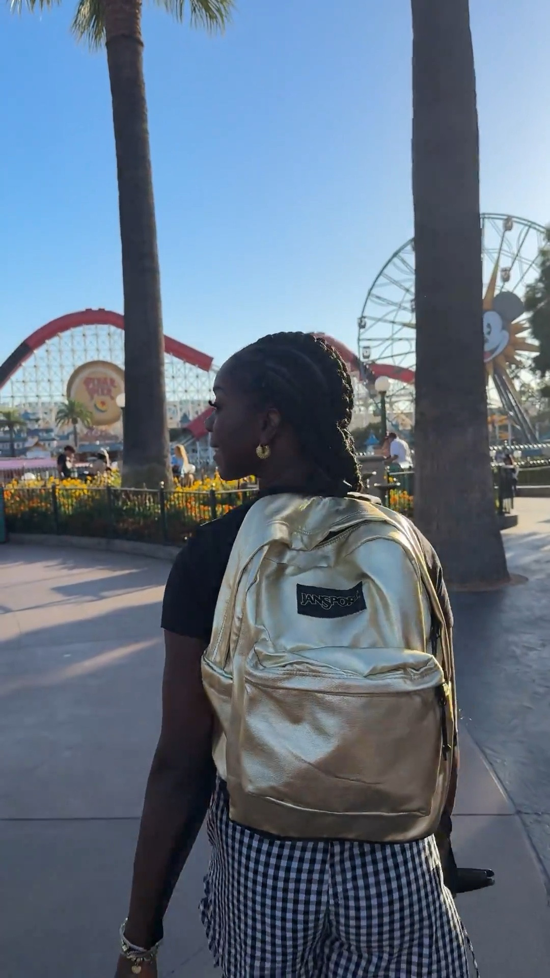 Jansport bag, jansport backpack, disney park outfit disney backpack outfit inspo gold bag disney look family vacation aesthetic black motherhood influencer disney trip fashion content

#LTKHoliday #LTKItBag #LTKFamily