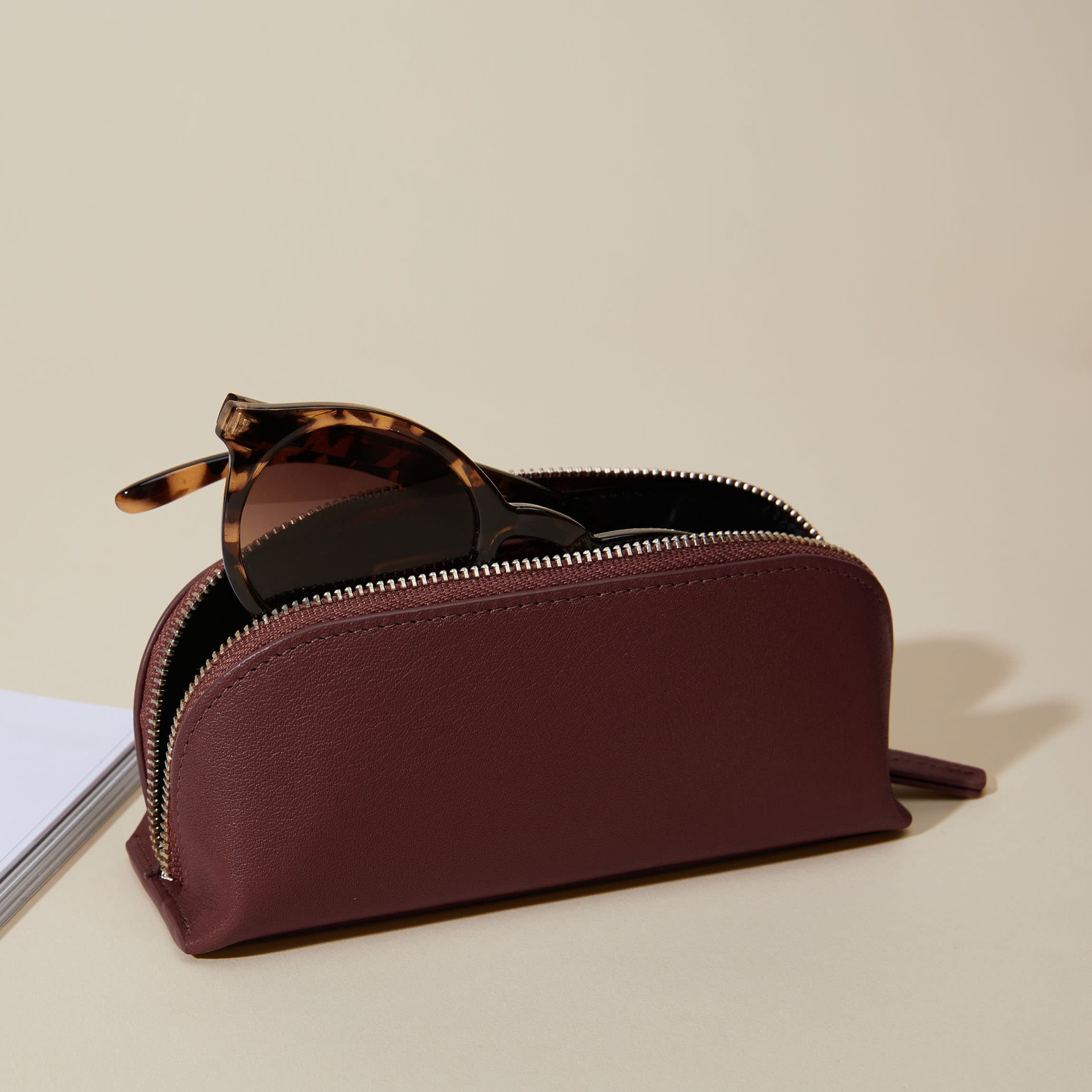 Zip Sunglass Case | Leatherology