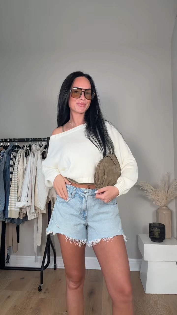 Closet staple kind of outfit 🤍 effortless, easy, and on repeat all spring & summer!!

My sizing 5’7, 145lbs, 32dd
I’m wearing size small tank, size medium sweater, size 27 curve love shorts 

@Aritzia @abercrombie 
