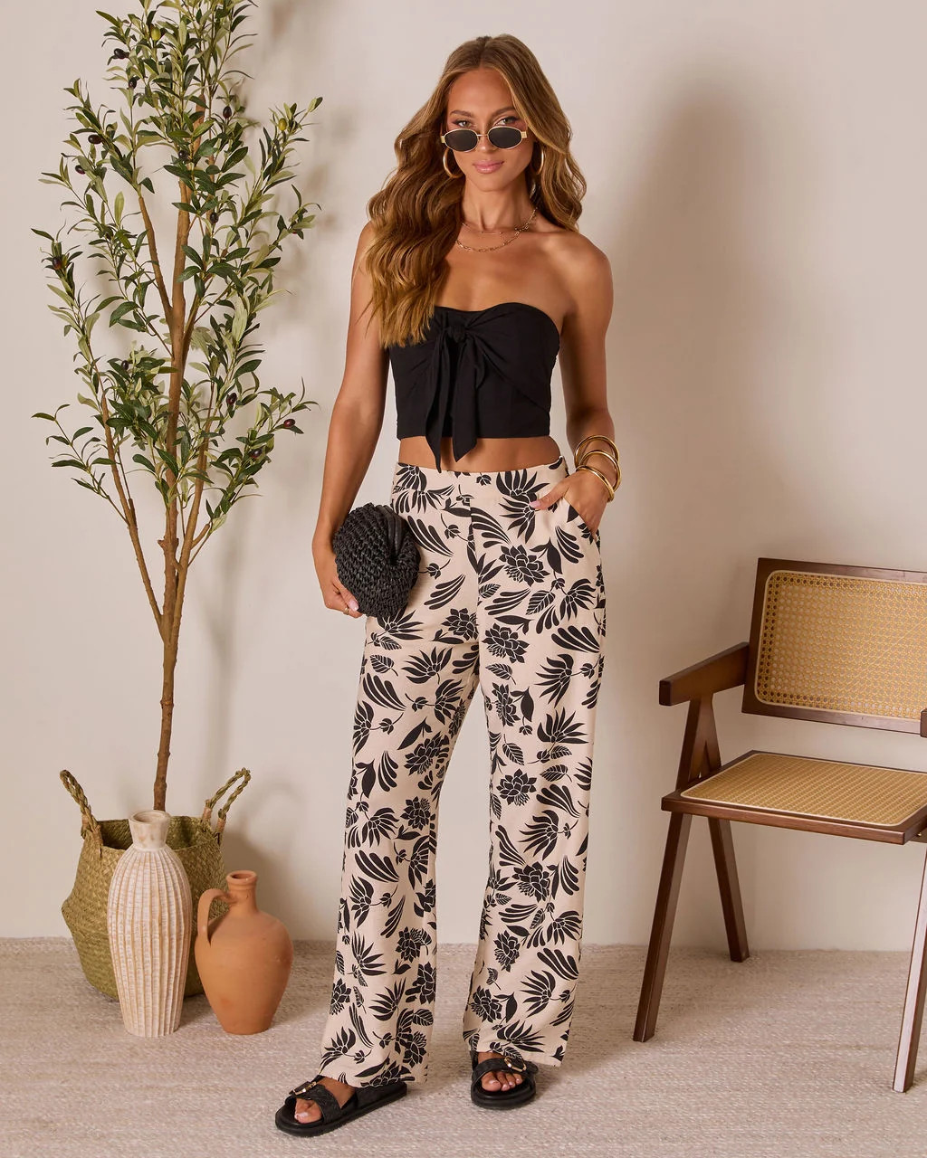 Coastal Bound Tropical Print Pant | VICI