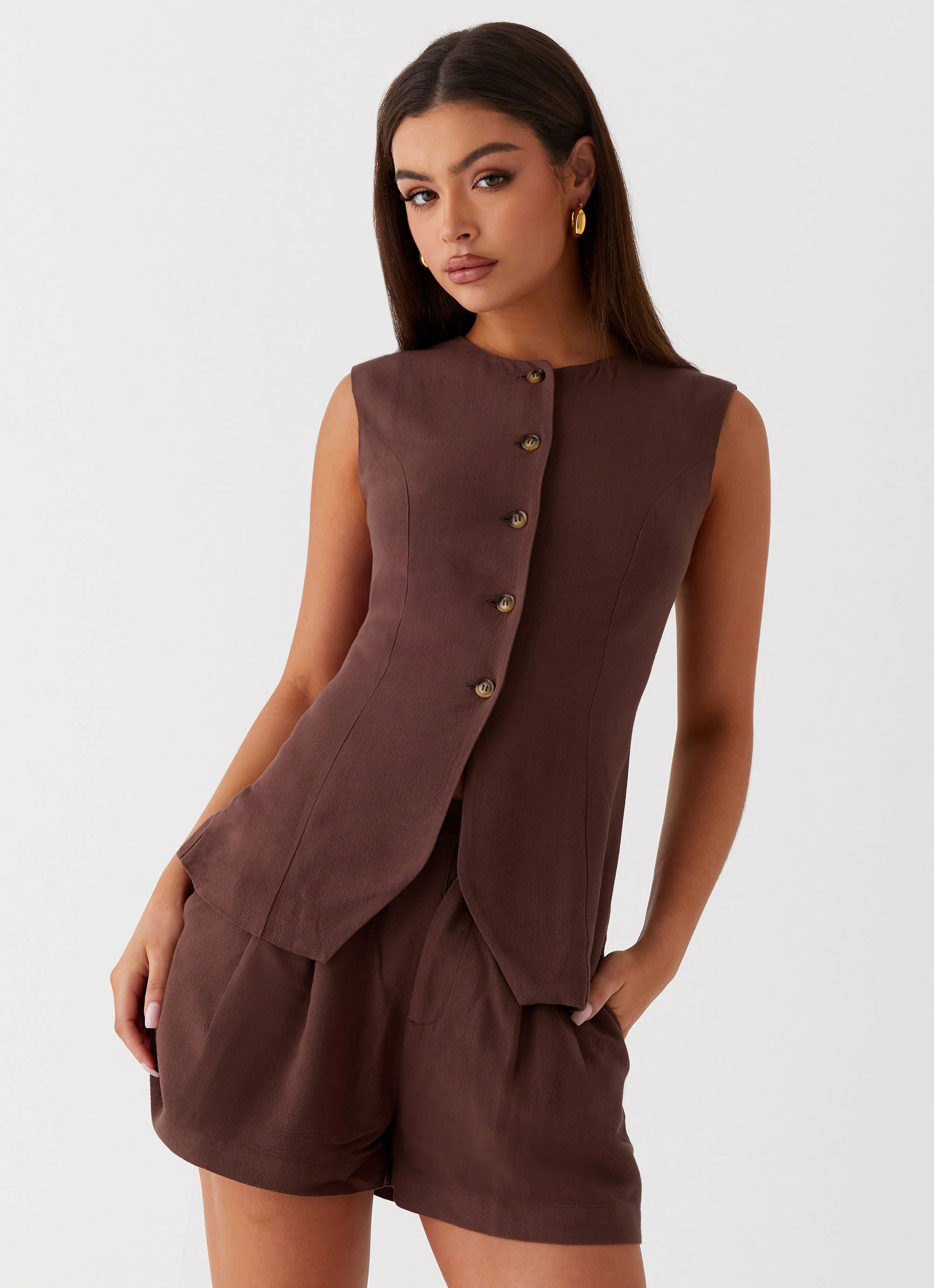 Born For Bordeaux Linen Shorts - Brown | Peppermayo (Global)