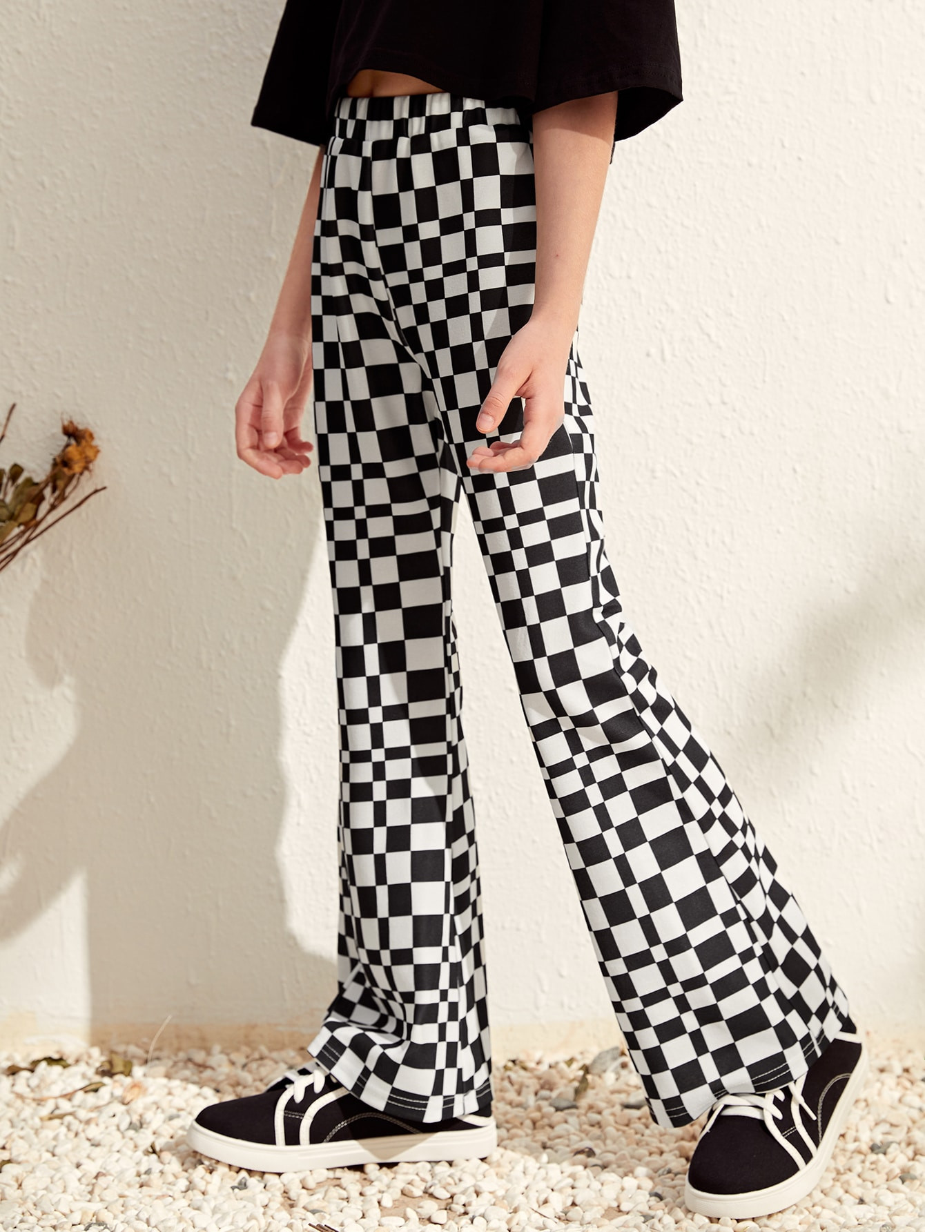 SHEIN Tween Girl Checkered Flare Leg Pants | SHEIN
