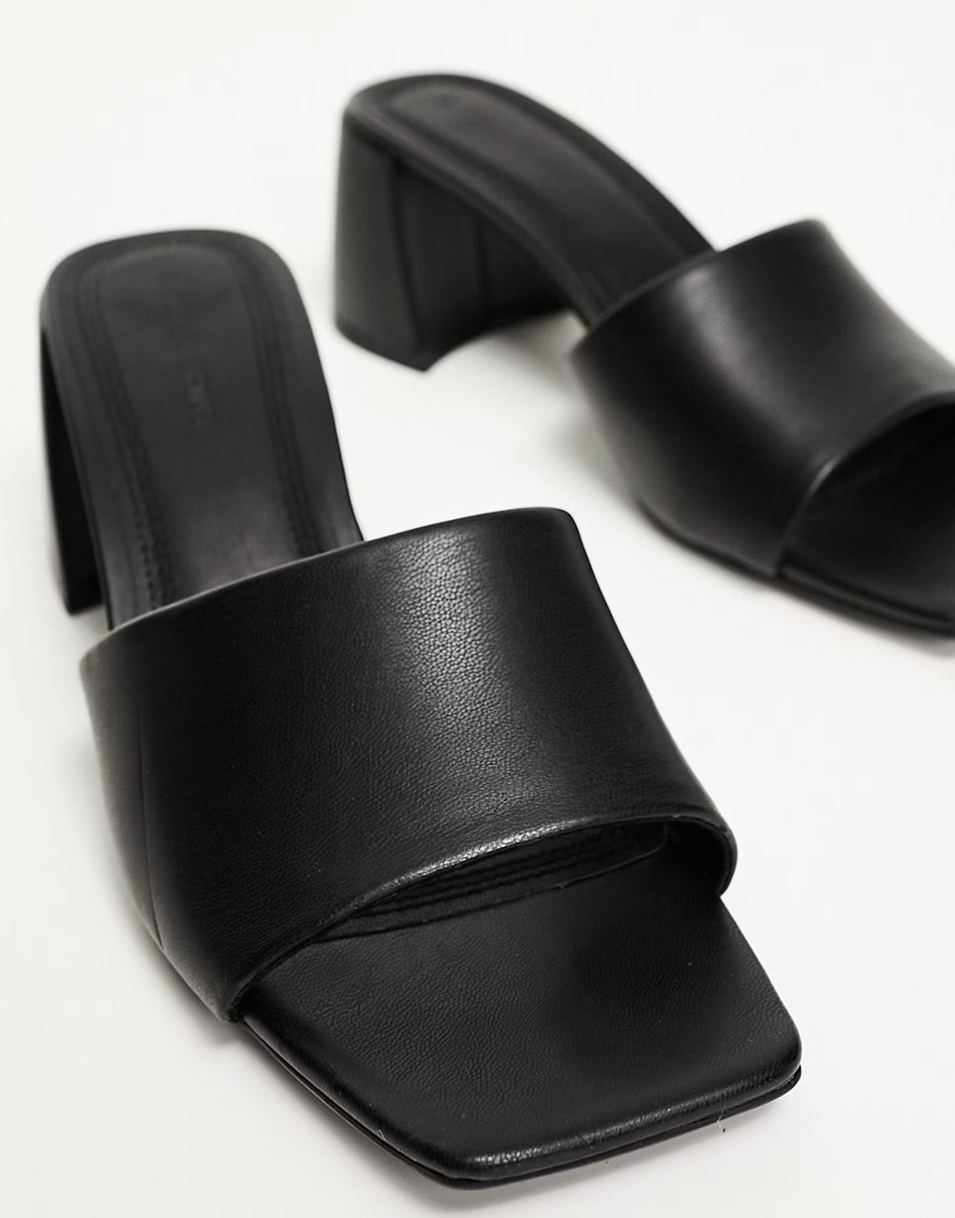 Stradivarius square toe chunky heeled sandal in black | ASOS (Global)