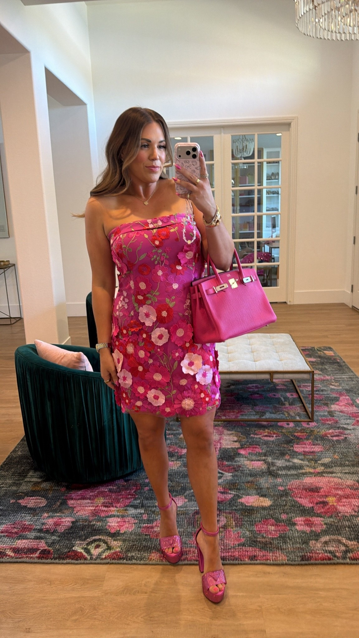 curvy midsize pink floral appliqué dress for going out with girlfriends! wearing size xl, runs small. size up! under $100

#LTKSeasonal #LTKMidsize