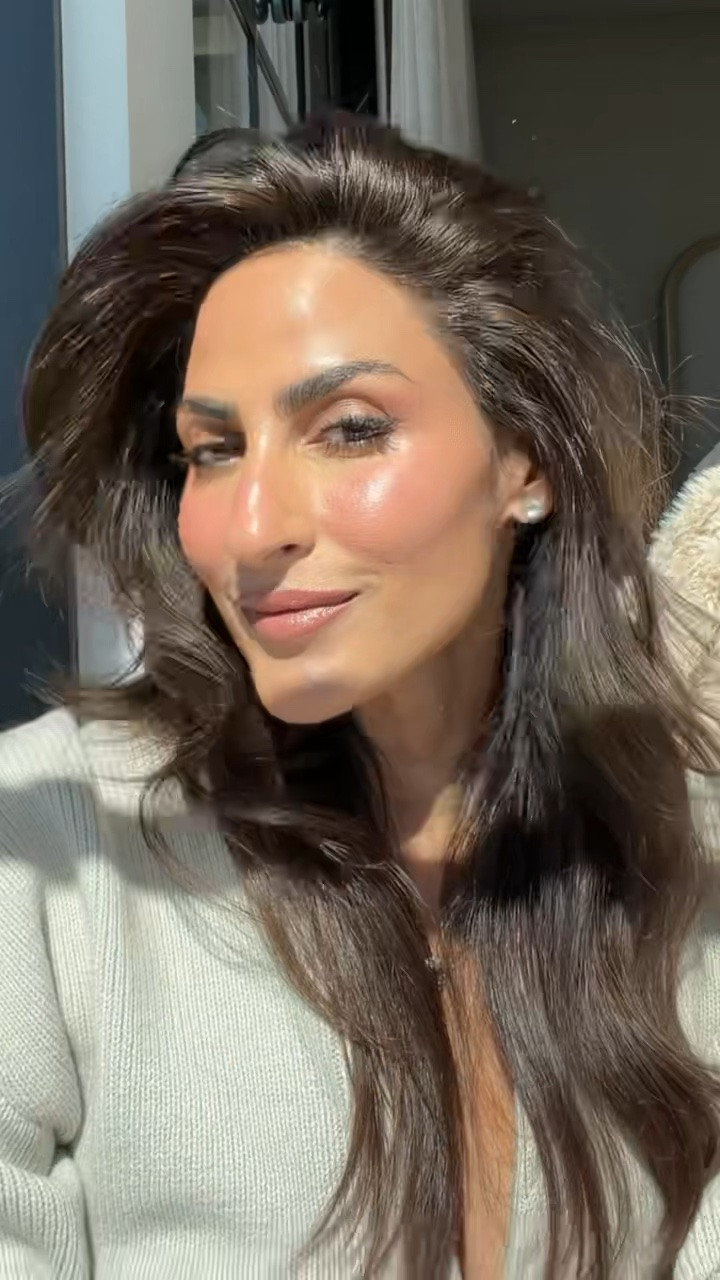 The best at home solution, you need for your hair! LOVE Madison Reed and their full lineup! I’m using color 5NA

#LTKfall #LTKbeauty #LTKmaternity