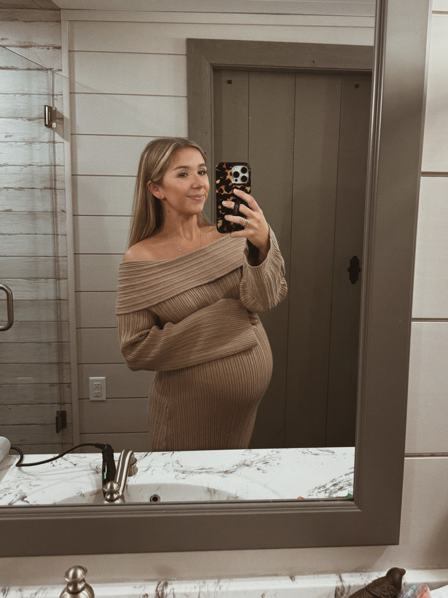 dinner outfit that got here in the nick of time 🫶🏼 perfect holiday dress + comes in so many colors!

#LTKHoliday #LTKStyleTip #LTKBump