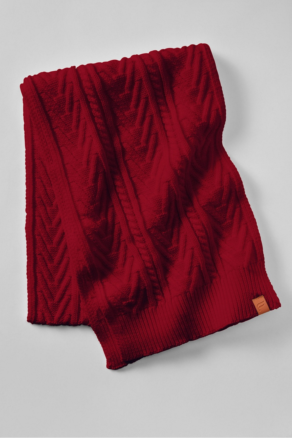 The Cable Knit Scarf | Fabletics - North America