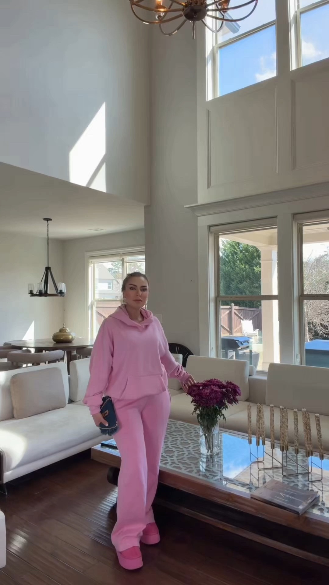 Women's Oversized Hooded Pullover Sweatshirt - Wild Fable™ Cream Floral XXS

@Target 


#LTKdayinmylife #LTKSpringSale #LTKootd