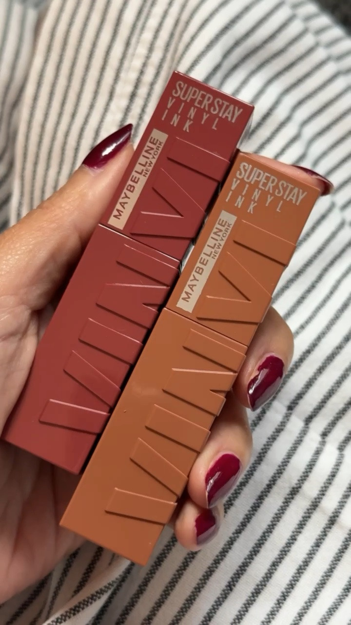 The lip combo of my dreams!! @maybelline 

Liner: line leader
Lip Vinyl: mix of shades 10 (lippy) & 95 (captivated)

#LTKgrwm #LTKBeauty #LTKNYFW