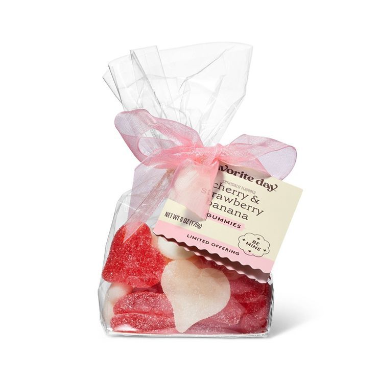Valentine's Strawberry Heart Shaped Gummies - 6oz - Favorite Day™ | Target