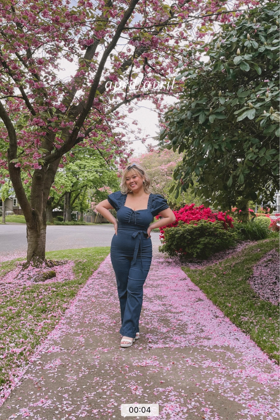 Jumpsuit from Unique Vintage

Couldn’t link exact product but linked similar items below

#LTKmidsize #LTKplussize #LTKstyletip
