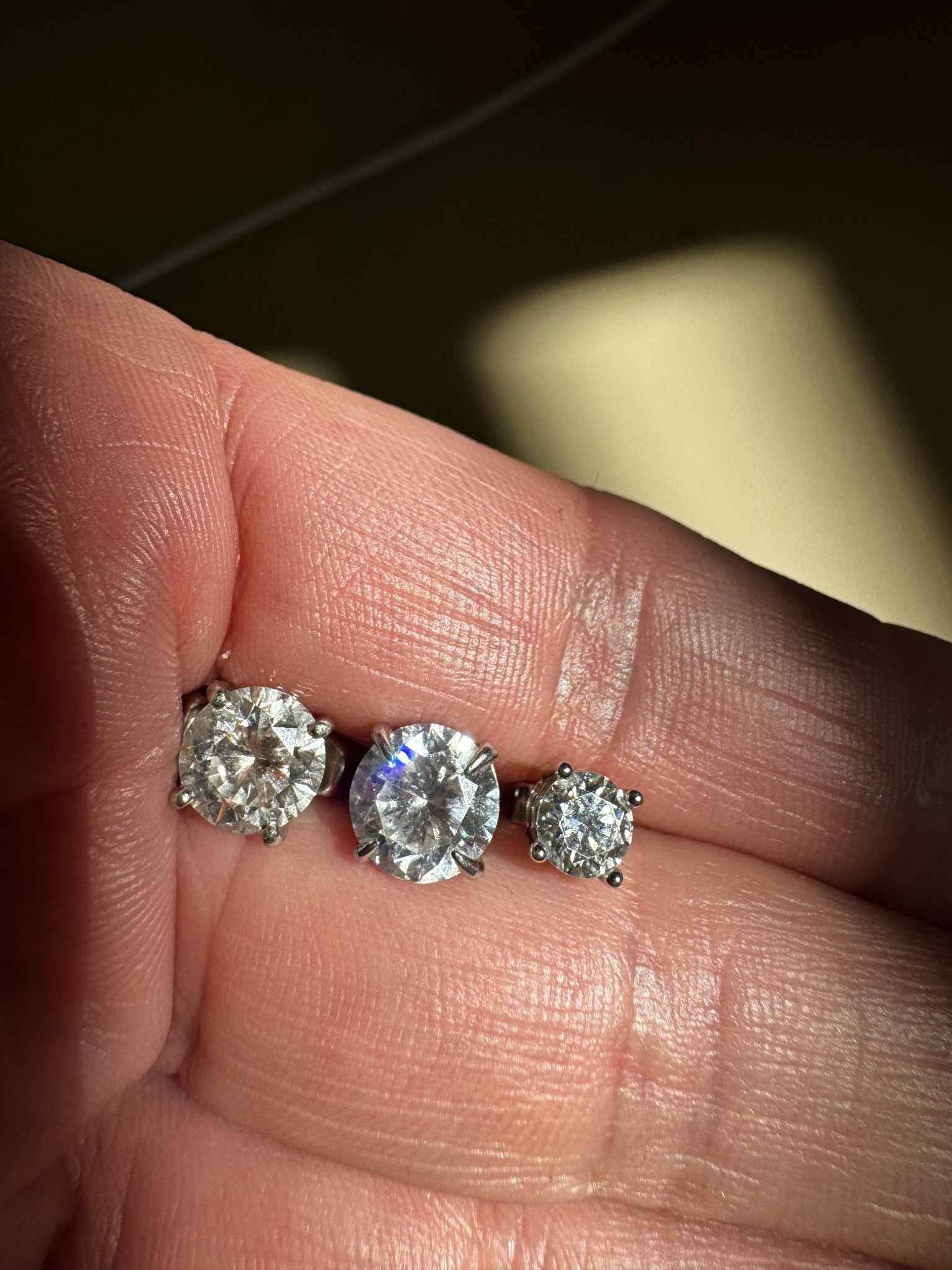 Can you spot the difference between a diamond, a cubic zirconia, and a moissanite?  It’s really hard to tell if you are not an expert as it will come down to the quality and cut. So do yourself a favor and get yourself or a friend, or your teen, a pair of new diamond dupe earrings for the holidays!  Also consider getting yourself a “travel” ring! Leave your engagement or wedding rings at home in the safe and sport a set that won’t break the bank if you accidentally lost them! Linking diamond dupes from Amazon and lab diamonds from Quince.
Pictured : 2.5ct cubic zirconia and two different 1ct moissanites!
#giftyourself
#giftideas
#giftsforteens
#giftsforyourwife
#giftguides
#gifts
#stockingstuffers
#diamonds
#jewelry
#earrings
#travelring


#LTKHoliday #LTKSeasonal #LTKGiftGuide #LTKFindsUnder50 #LTKHoliday #LTKGiftGuide #LTKFindsUnder50 #LTKGiftGuide #LTKHoliday
