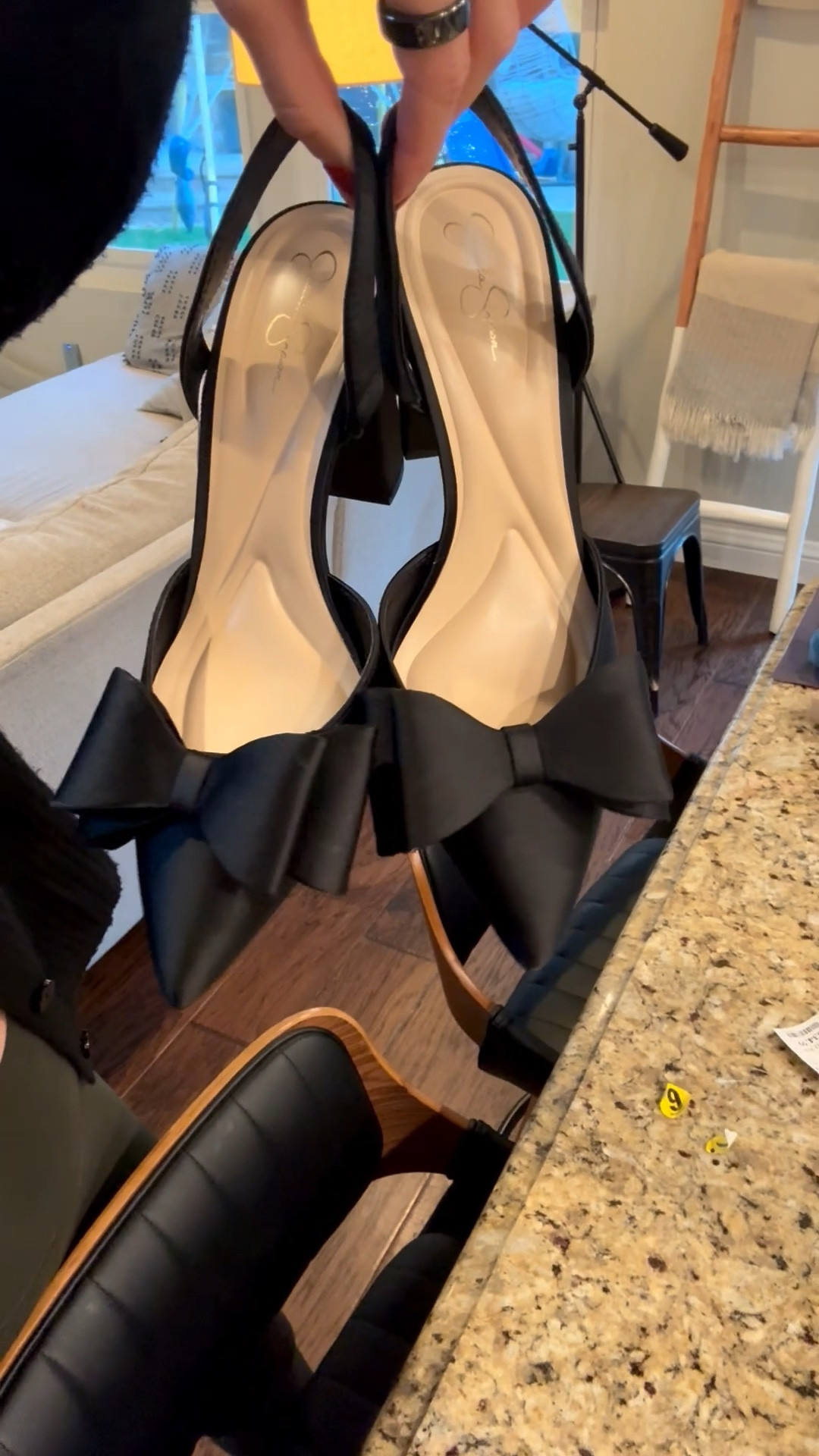 Fits TTS. In a 9

#LTKHoliday #LTKGiftGuide #LTKSeasonal