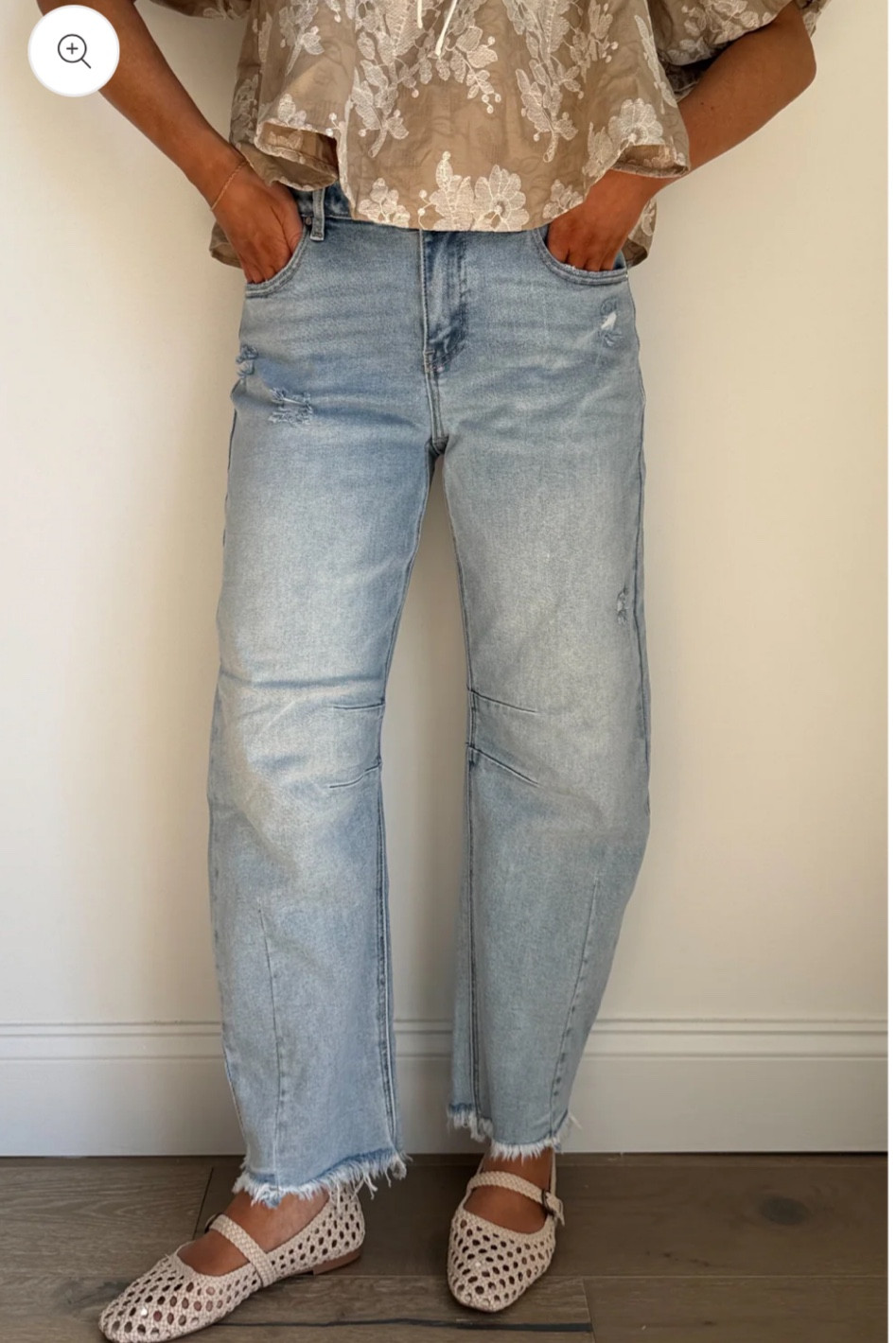 Your go-to jeans for fall — effortless style, cozy comfort, and the perfect match for every layered look this season. 👖🍂✨

#LTKStyleTip #LTKBeauty #LTKTravel