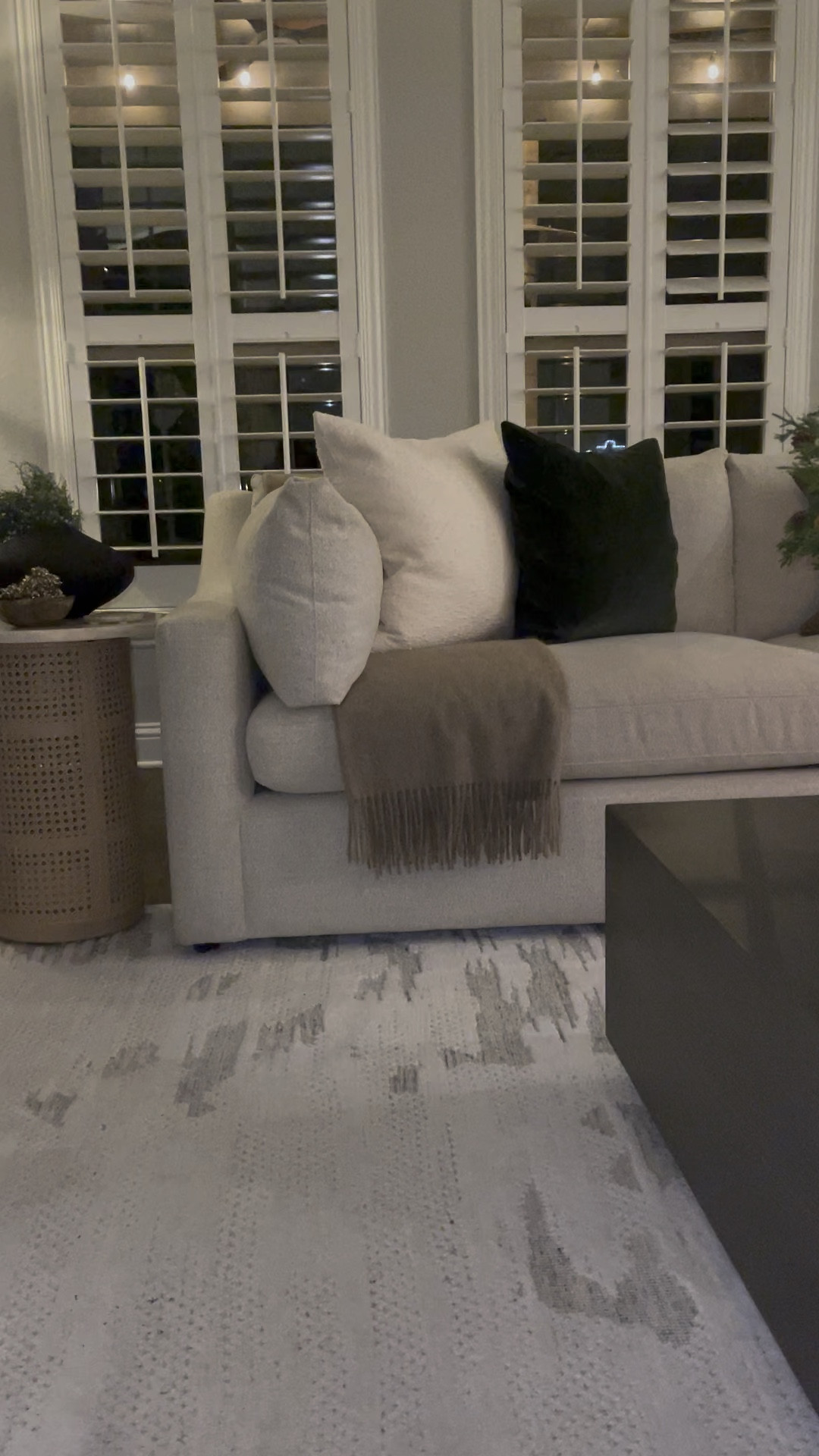 Neutral Christmas #LTKHoliday

#LTKhome