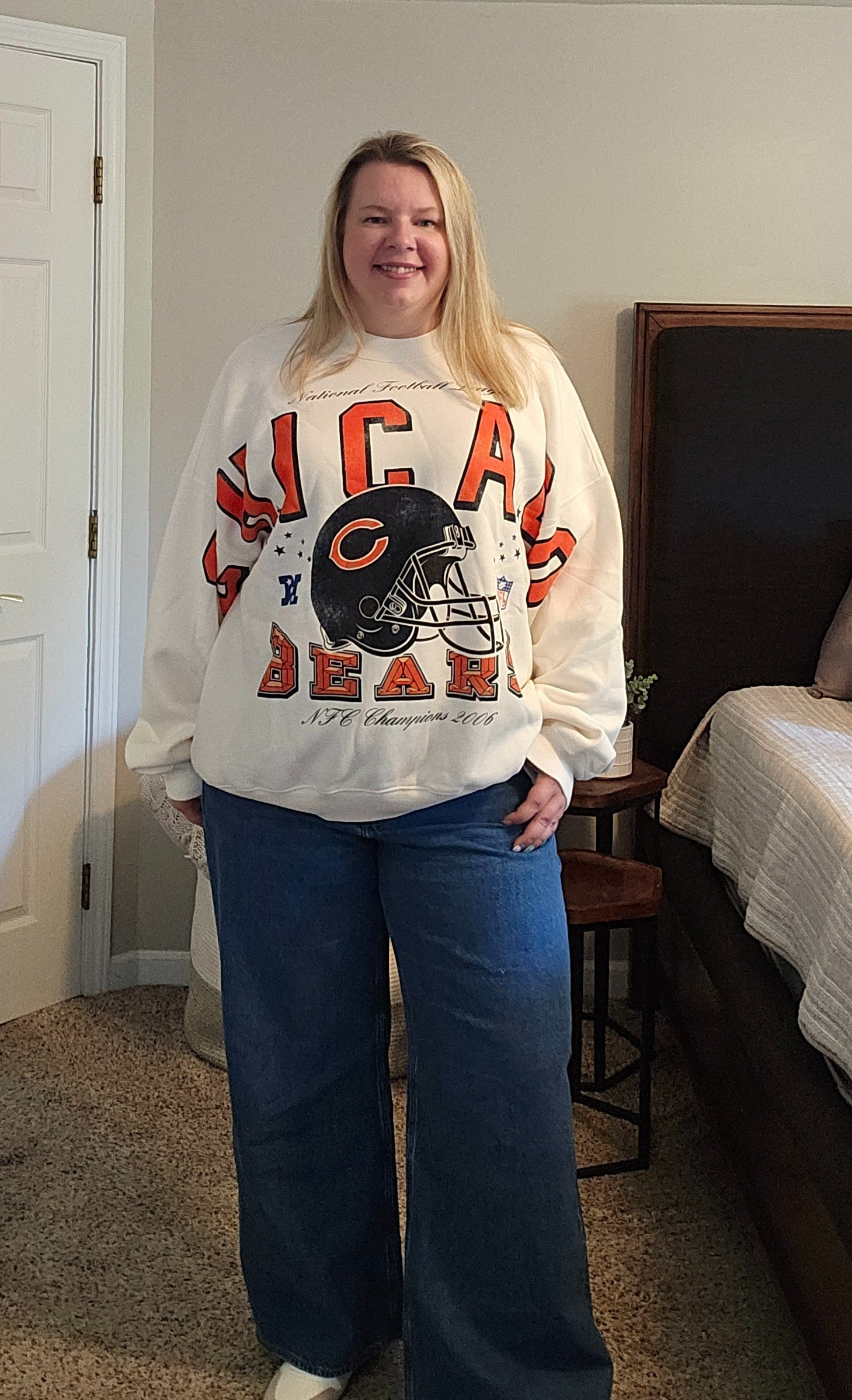 NFL Sunday season is kicking off today and I LOVE these sweatshirts!

#LTKFallSale #LTKFindsUnder100 #LTKMidsize