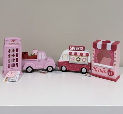 Target Bullseye Playground Light Up Plastic Valentine’s Decor 4 Pcs Set 2026 NEW | eBay US