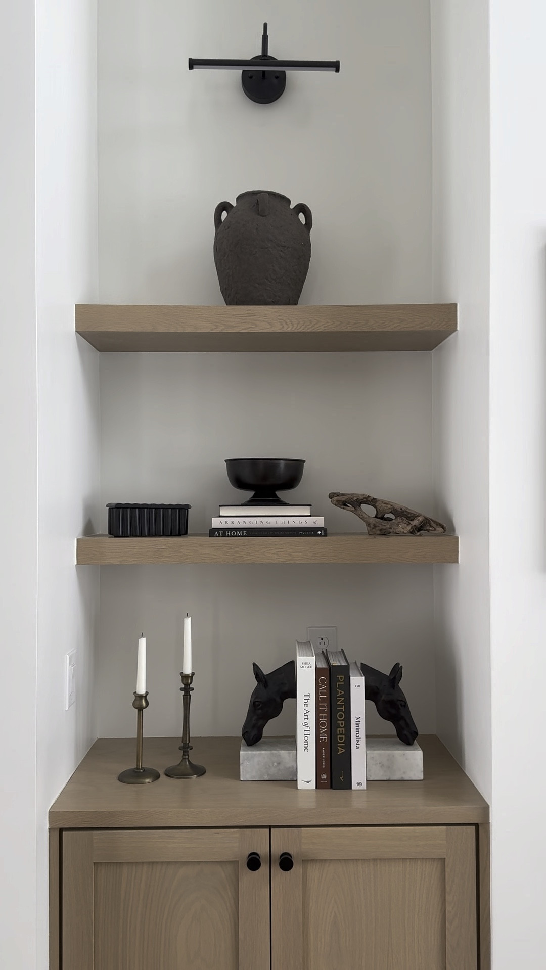 Organic modern and transitional shelf styling 🤎🖤

#homedecor #neutralhome #homefinds #organicmodern

#LTKHome #LTKSaleAlert #LTKFindsUnder100