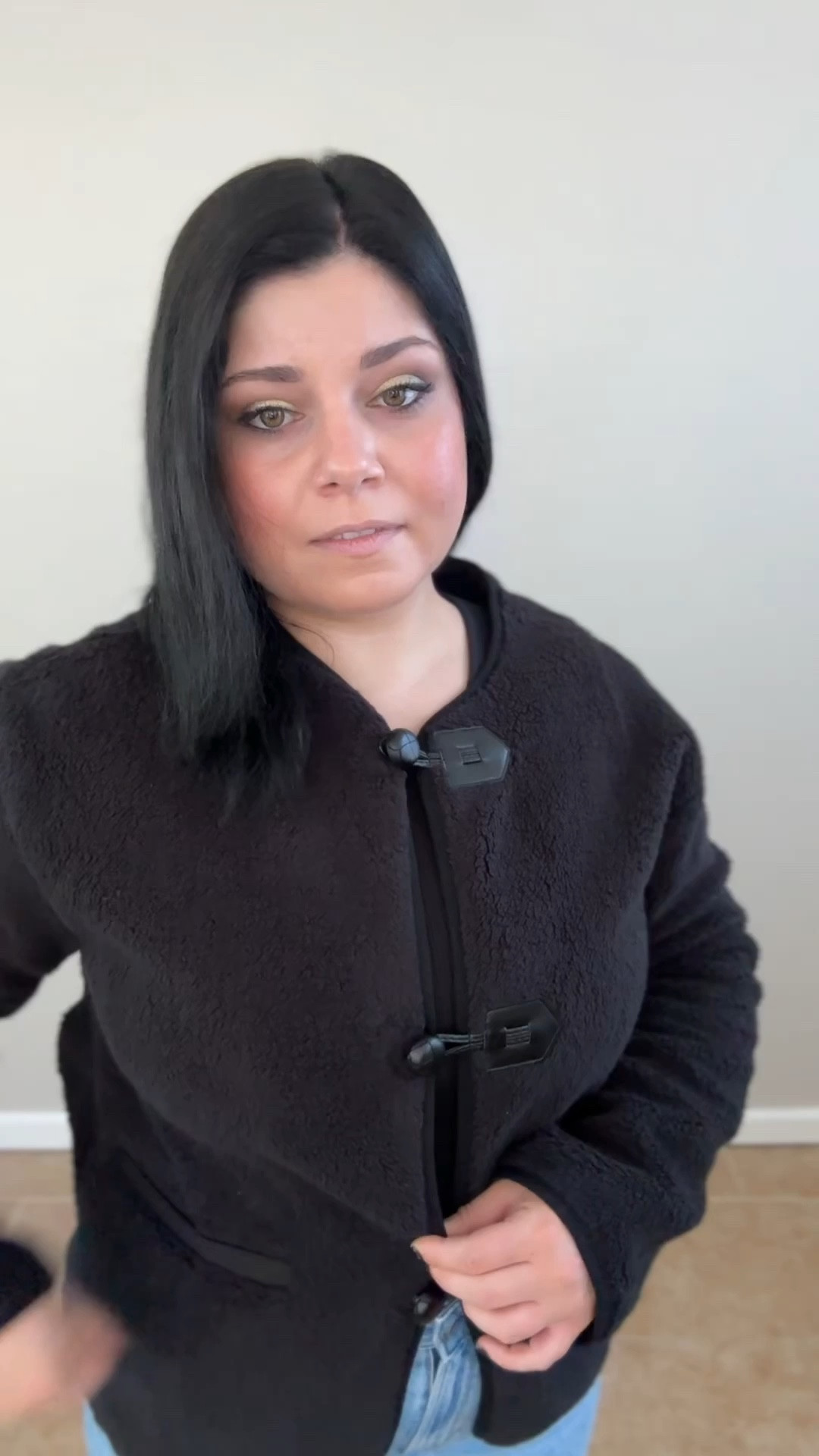 Black Sherpa Jacket

#LTKStyleTip #LTKFindsUnder50 #LTKFindsUnder100