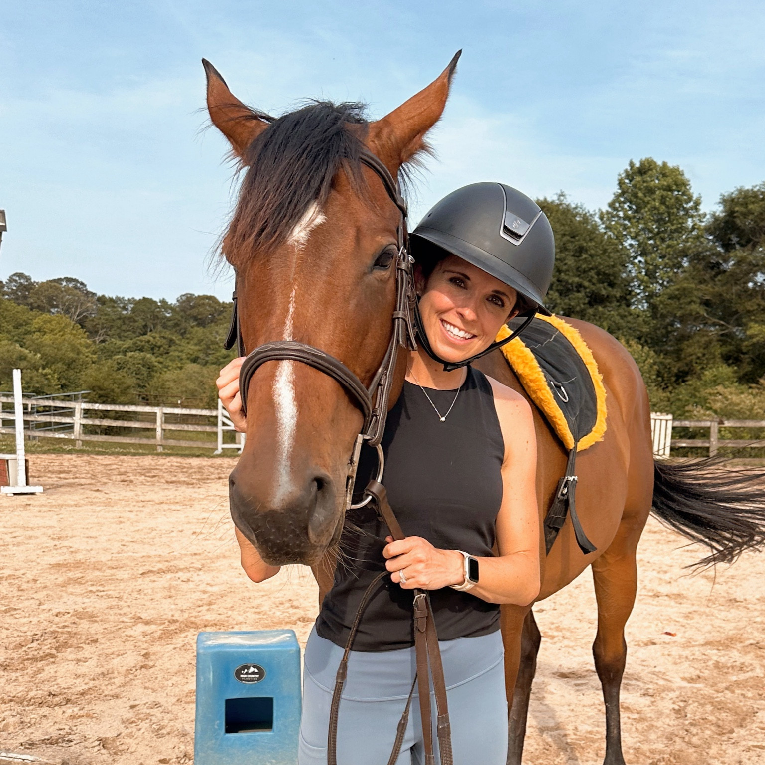 Amazon high neck workout tank top with built in bra 🫶🏼 #amazon #fitness #tanktop

#LTKSaleAlert #LTKActive #LTKFitness