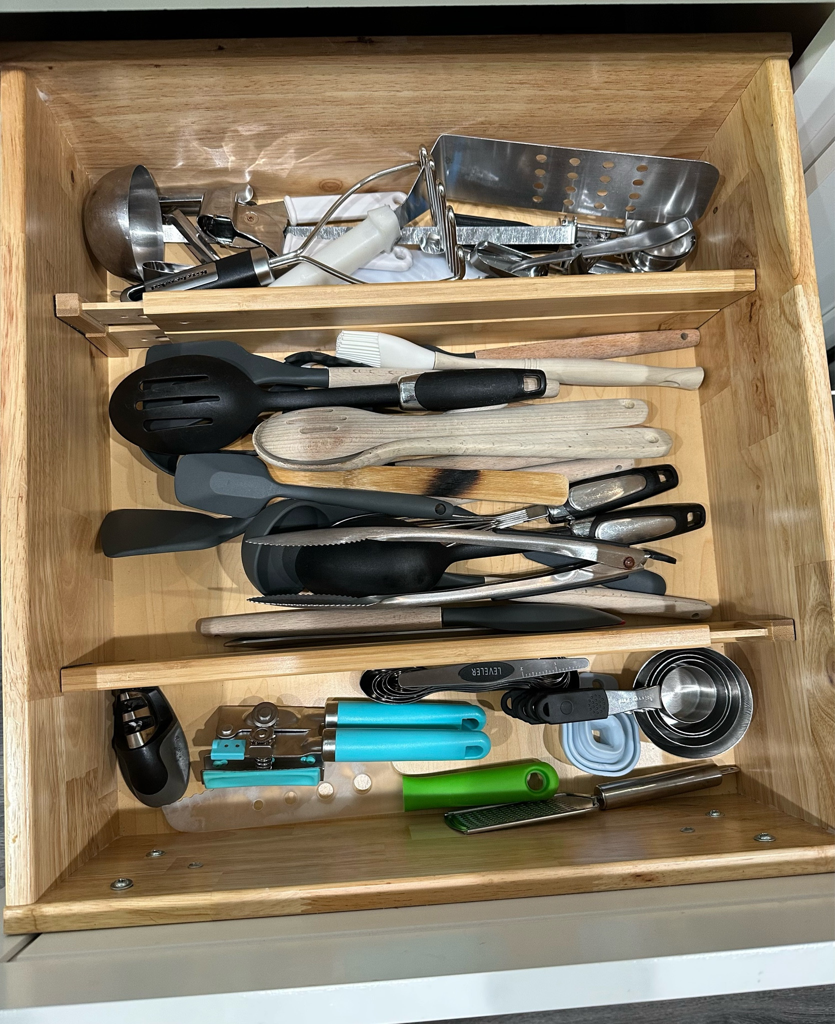 Easy drawer organization to help keep your utensils a little less cluttered! 

Stacked two dividers on top of each other for deeper drawer. 

#kitchen #kitchenorganization #home #homeorganization 

#LTKhome #LTKunder50 #LTKunder100