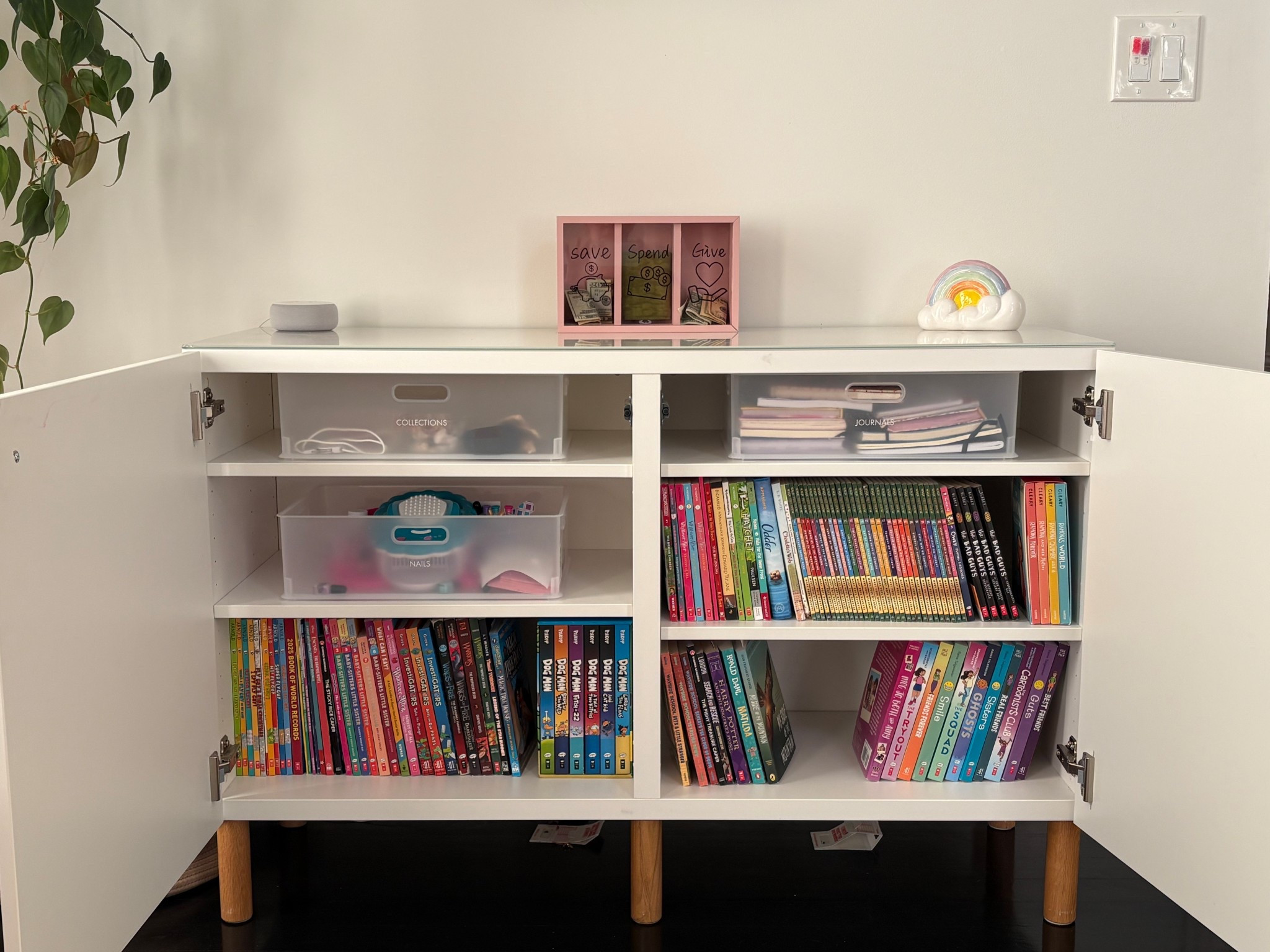 A kids room doesn’t always need more storage - it needs better systems. The best setups are the ones children can actually use on their own.

✔️ Simple categories 
✔️ Breathing room in drawers + bins
✔️ Easy resets that fit real life

☀️ Comment MAY to read our latest blog post filled with simple, realistic tips to transition from the school year to summer, snag our Summer Reset Checklist freebie, or book a session with us to get your space ready for summer!

#LTKHome