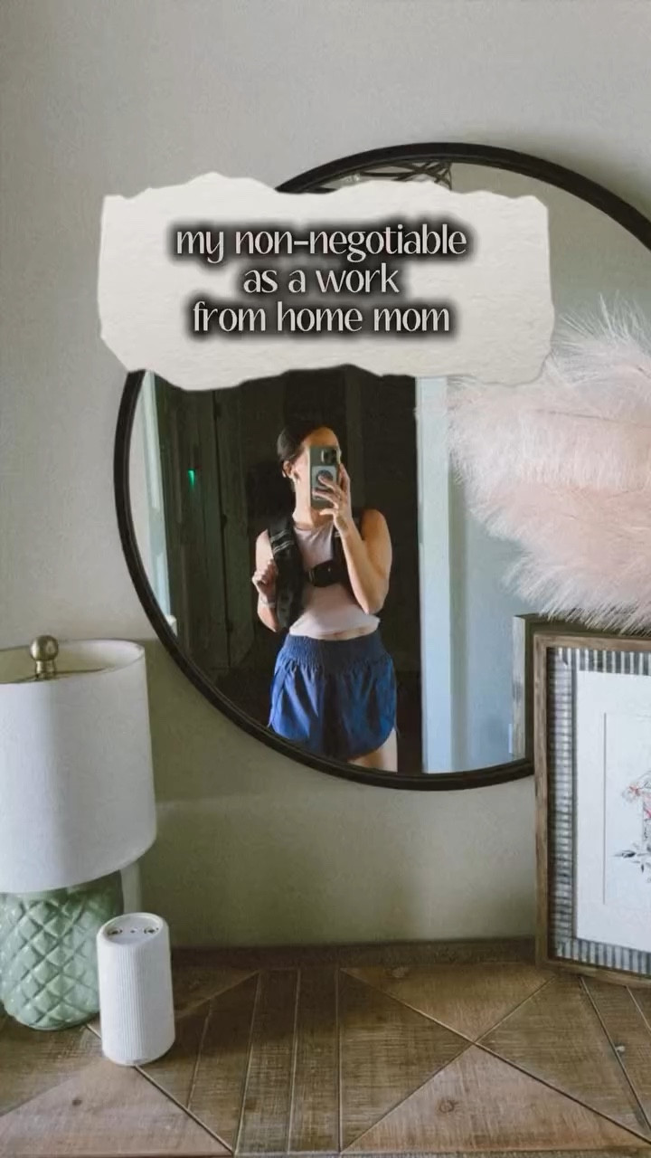 My non-negotiable? MOVEMENT of any kind. Nothing beats that midday slump like moving your body and soaking up the sunshine ☀️👏🏼

Amazon, hydrojug, nortiv8, apple, ouraring, work from home, lunch break vibes, movement, workout clothes

#LTKfitnessgoals #LTKmomlife #LTKdayinmylife