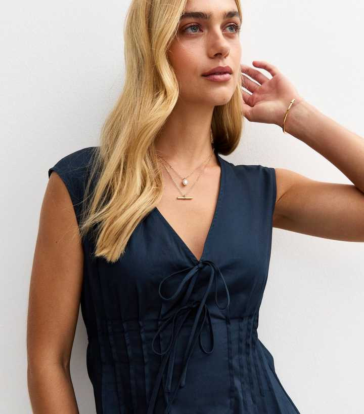 Navy Tie V-Neck Pintuck Midi Dress | New Look | New Look (UK)