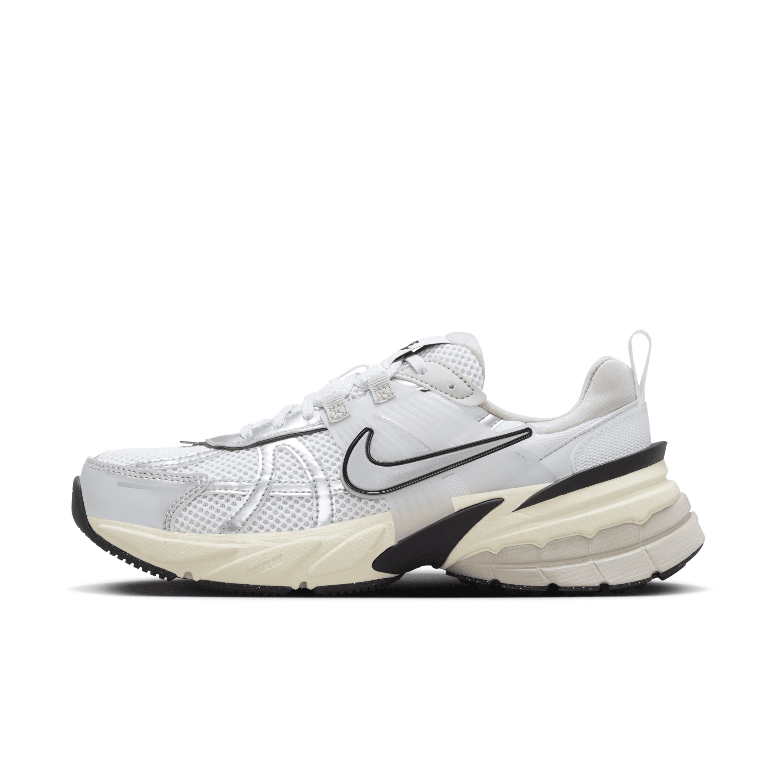 Nike Women's V2K Run Shoes in White, Size: 11.5 | FD0736-100 | Nike (US)