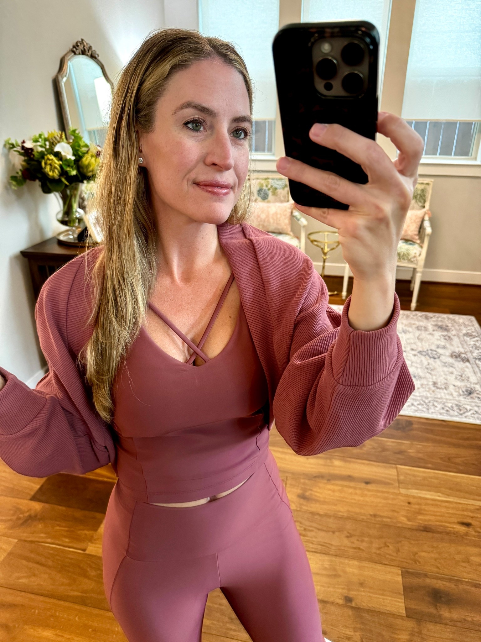 Athleisure but make it fall colors. 🍂

I’m crazy for this dusty mauve color at Walmart! Also, don’t forget to use your super cash at Old Navy. It expires tomorrow!

#everypiecefits

Athletic
Work out
Leggings
Running
Yoga
Gym clothes 
Fall style

#LTKActive #LTKSaleAlert #LTKOver40