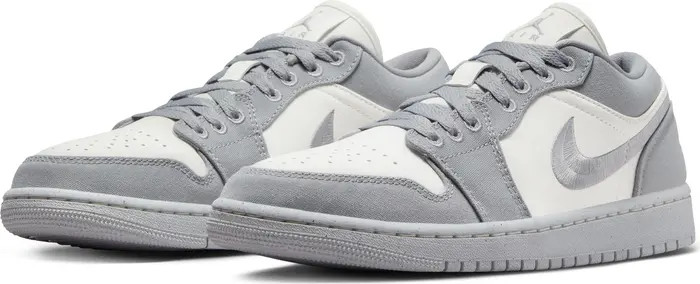 Air Jordan 1 Low SE Basketball Sneaker (Women) | Nordstrom