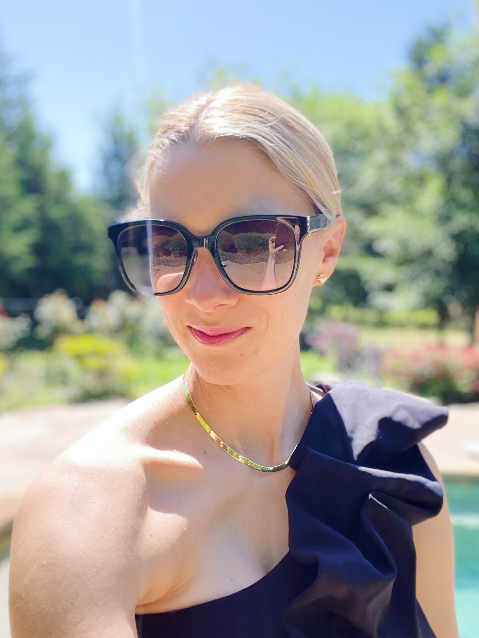    While my sister and I were on Spring Break, I noticed that my oversized sunglasses were the finishing touch that all my outfits needed  They really took my looks up a notch. It got me thinking about how oversized sunglasses are a classic wardrobe staple... Duh! I don't know why I've never thought of this before- Think Anna Wintour and Jackie O'... classic. My sister must have noticed the same thing because she said, "I need your sunglasses!" @Saks has a GREAT selection of sunglasses. In fact, if a client needs a new pair of sunnies, we head to @SAKS #SaksPartner #saks
