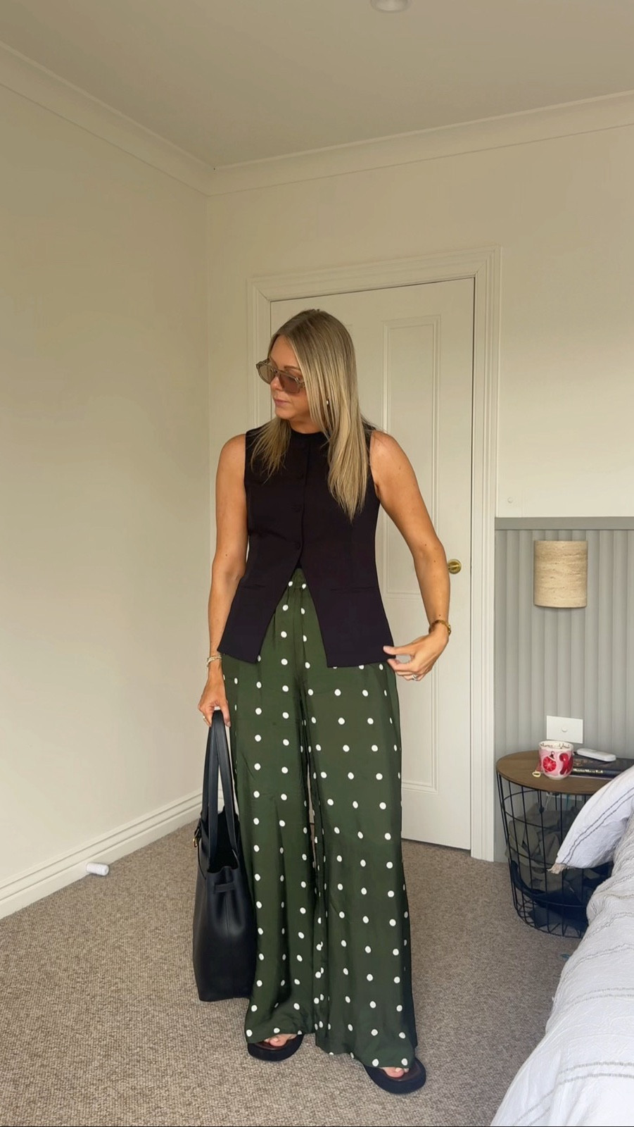 Days at work in my favourite pants 💚🤍 I think they are still sold out, but I’ve linked some similar. I’m in a 10 in the pants and the vest x

#LTKstyletip #LTKworkwear #LTKaustralia