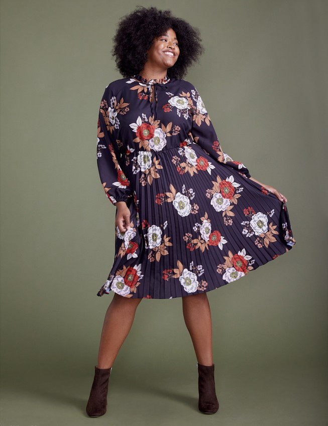 ELOQUII Elements Tie Neck Pleated Dress - Multi Floral | Eloquii