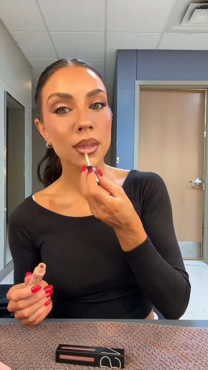 GRWM ✨ DWTS Tour Glam! 

 

#LTKgrwm #LTKootd