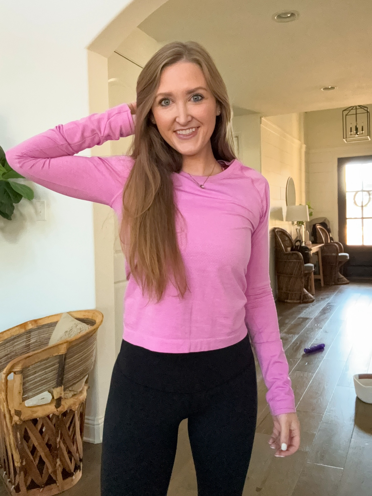 Lululemon swiftly tech in the most perfect pink color 💖🎀✨ #toddlermom #girlyboymom #pink #pinkworkoutset #lululemonswiftly #fitmom #gymfit #valentinesdayoutfit #dahliamauve #momoutfit #sahm

#LTKfitness #LTKfindsunder100 #LTKsalealert